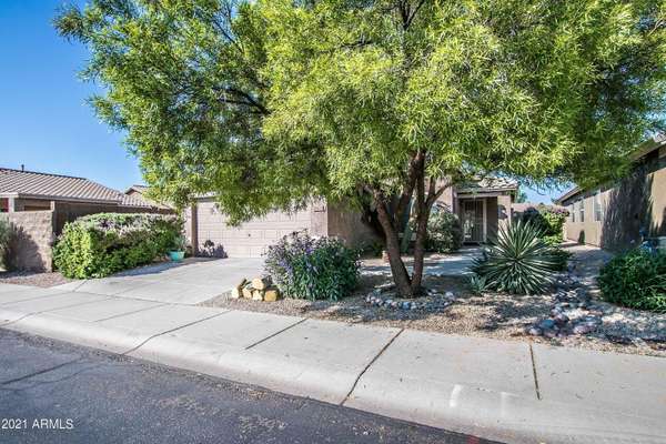 San Tan Valley, AZ 85143,30610 N CORAL BEAN Drive