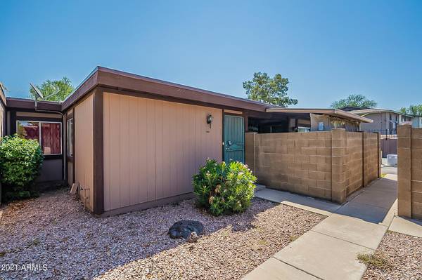 1839 E KIRKLAND Lane #B, Tempe, AZ 85281