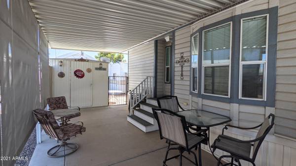 Apache Junction, AZ 85119,2047 W KLAMATH Avenue