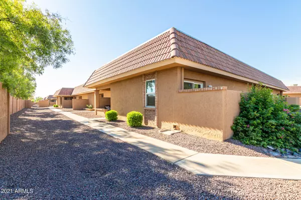 311 W PONTIAC Drive #5, Phoenix, AZ 85027