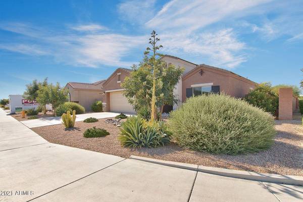 Glendale, AZ 85305,9404 W COLTER Street