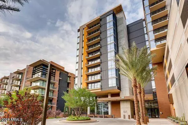 200 W PORTLAND Street #813, Phoenix, AZ 85003