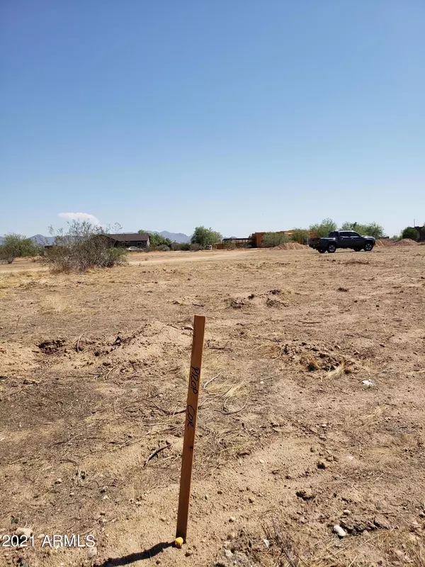 Wittmann, AZ 85361,251000 W PATTON Road #C