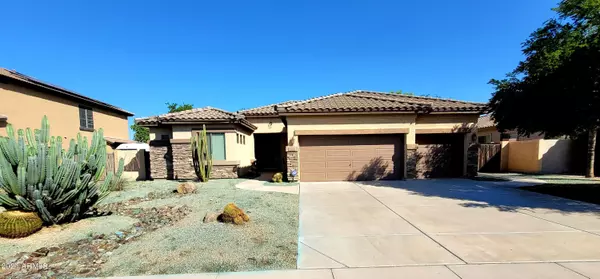 6713 S SENECA Way, Gilbert, AZ 85298