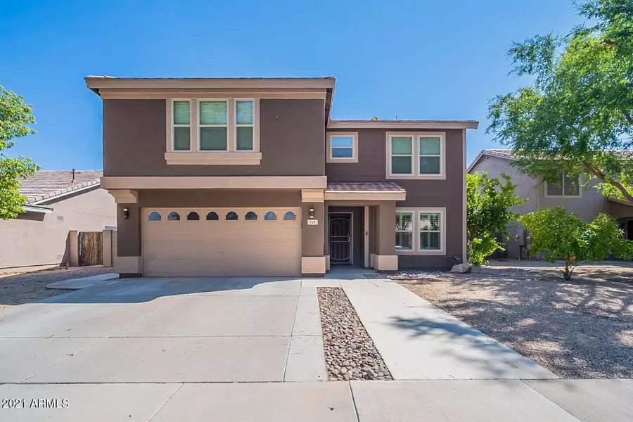 725 W COCHISE Lane, Gilbert, AZ 85233