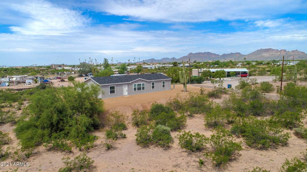 120 N ROYAL PALM Road, Apache Junction, AZ 85119