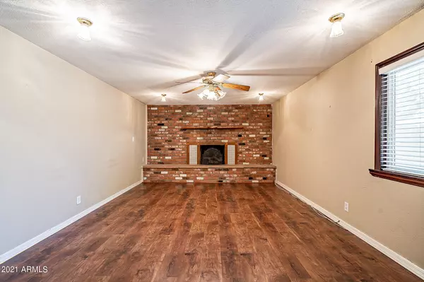 Scottsdale, AZ 85251,6225 E EARLL Drive