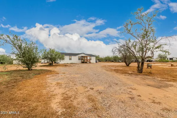 San Tan Valley, AZ 85143,10288 E BELLA Lane