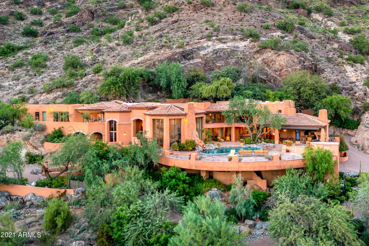 Paradise Valley, AZ 85253,6020 E INDIAN BEND Road