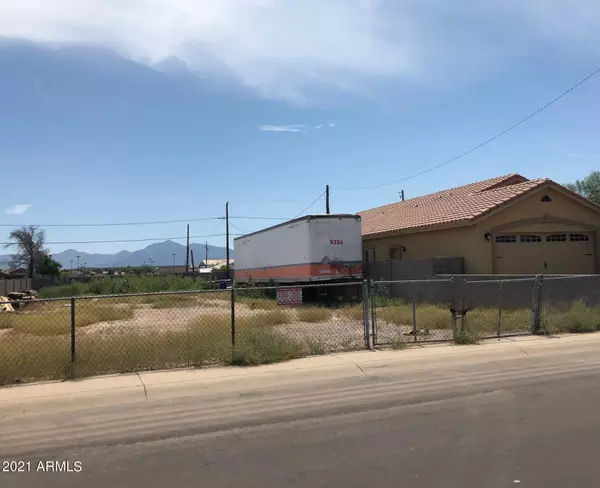 Tolleson, AZ 85353,9401 W MADISON Street #13