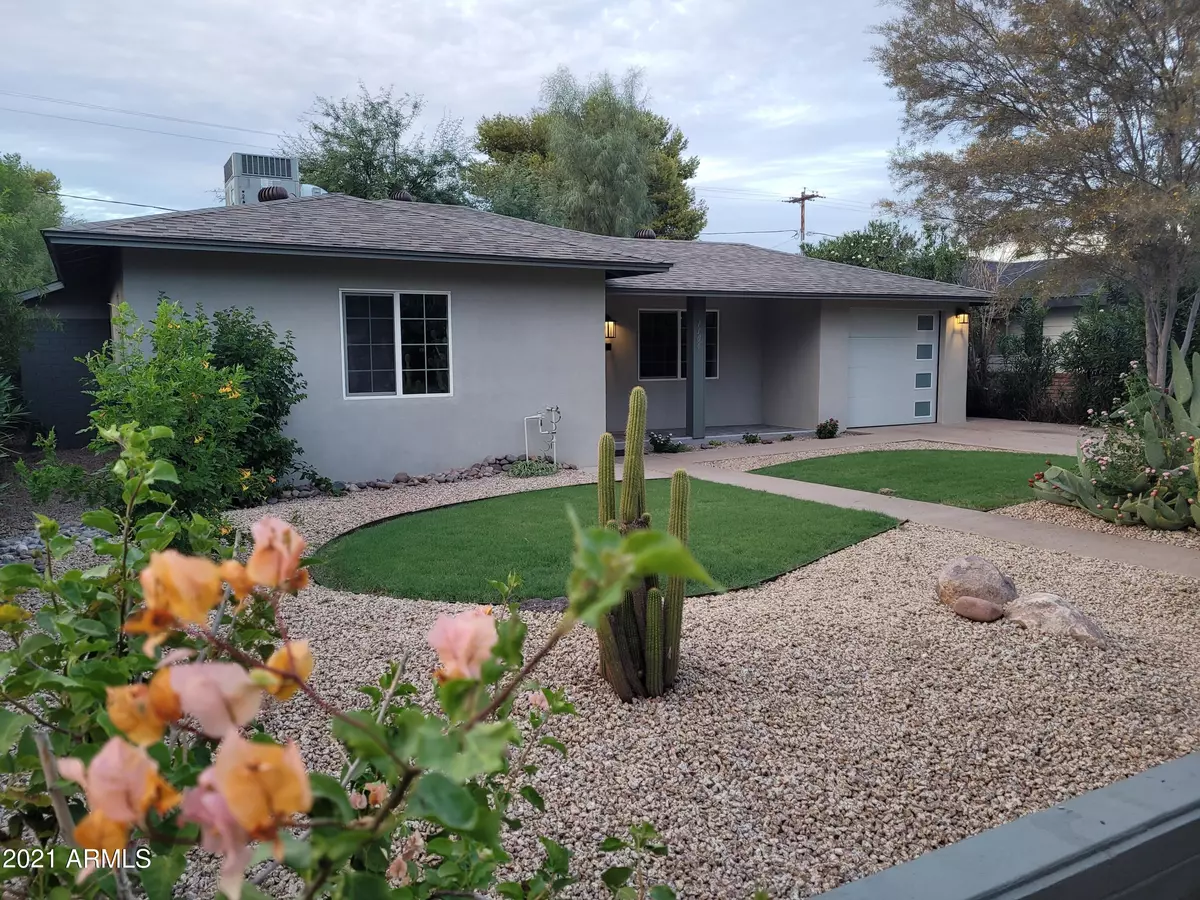 Phoenix, AZ 85013,1106 W GLENROSA Avenue