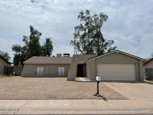 4133 E PLEASANT Lane, Phoenix, AZ 85042