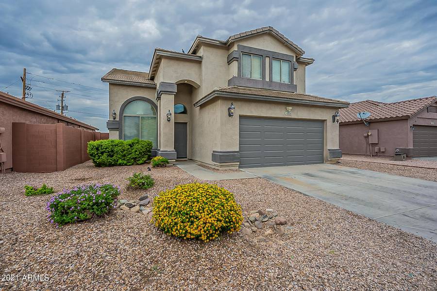 824 S CERISE Street, Mesa, AZ 85208