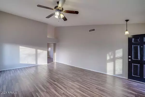 Glendale, AZ 85303,7844 W PALMAIRE Avenue