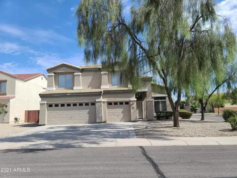 3412 W SUNSHINE BUTTE Drive, San Tan Valley, AZ 85144