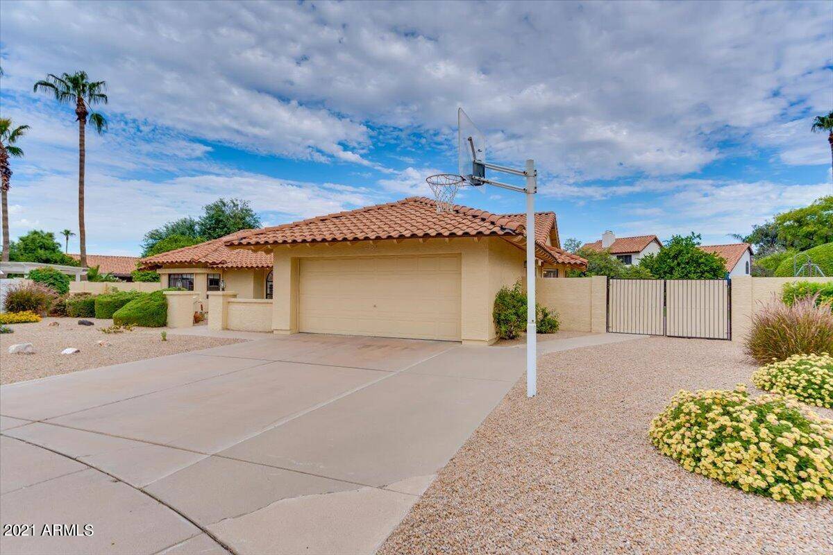 Scottsdale, AZ 85254,15658 N 60TH Place