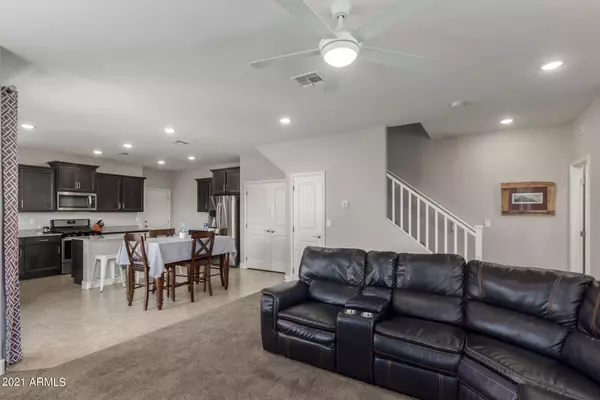 Mesa, AZ 85212,5038 S TURBINE --