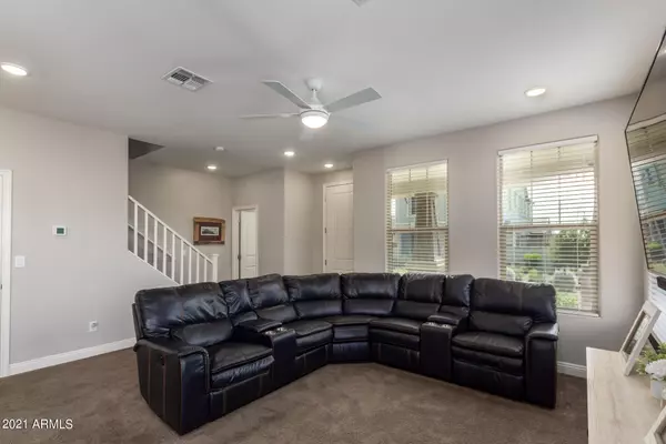 Mesa, AZ 85212,5038 S TURBINE --