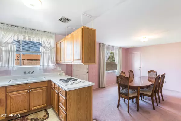 Phoenix, AZ 85031,3215 N 43RD Drive