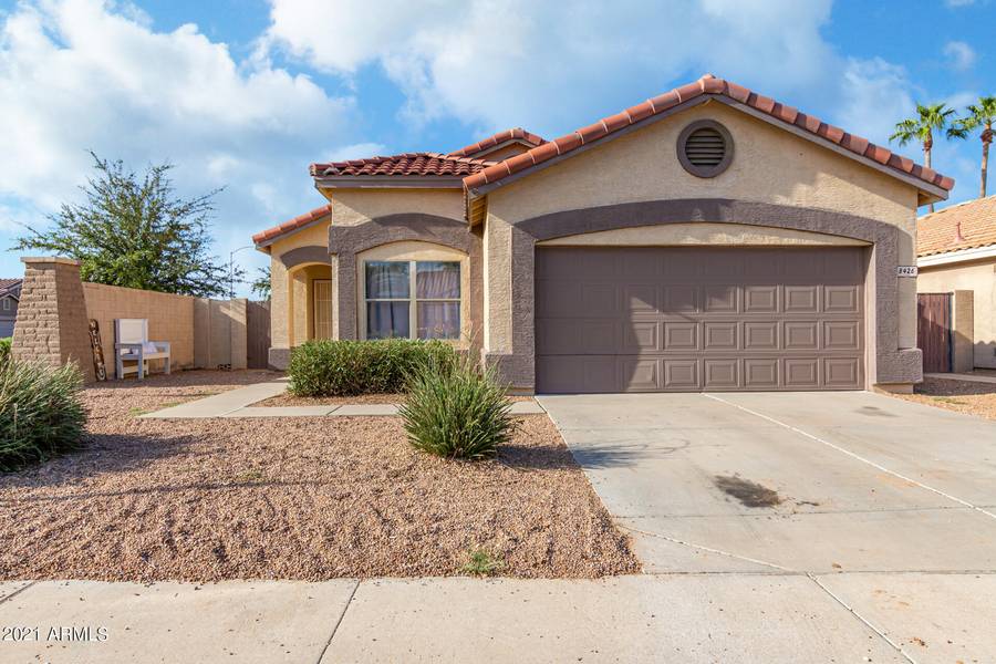 8426 E NAVARRO Circle, Mesa, AZ 85209