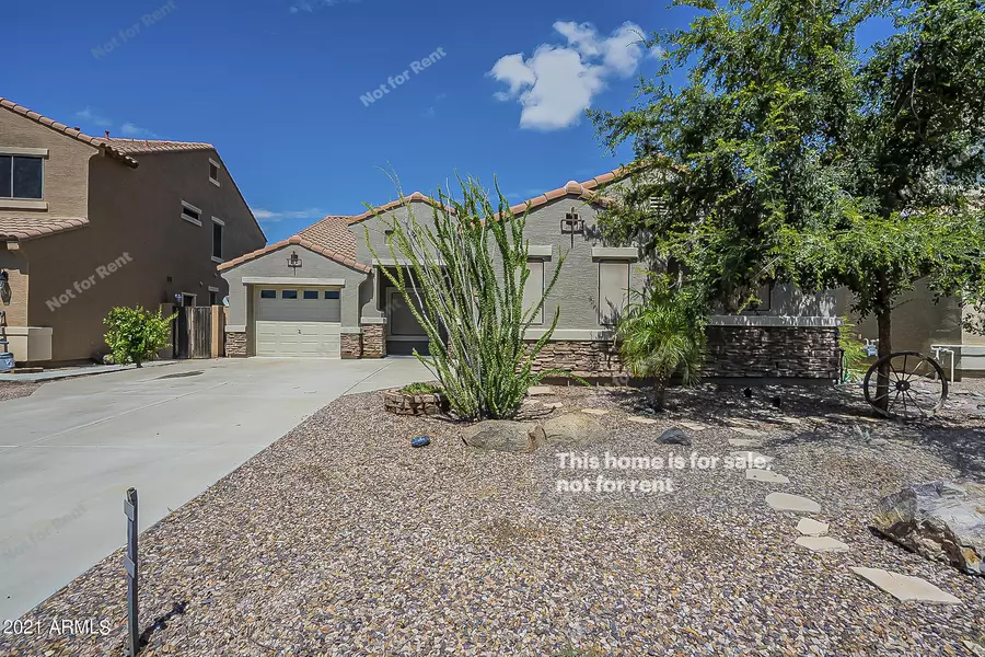 894 E PENNY Lane, San Tan Valley, AZ 85140