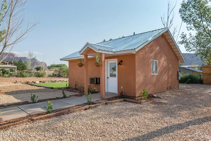 180 W JOHNSON Avenue, Colorado City, AZ 86021