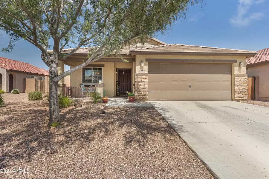 18608 W RAYMOND Street, Goodyear, AZ 85338