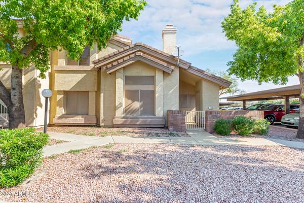 Chandler, AZ 85224,2201 N COMANCHE Drive #1026