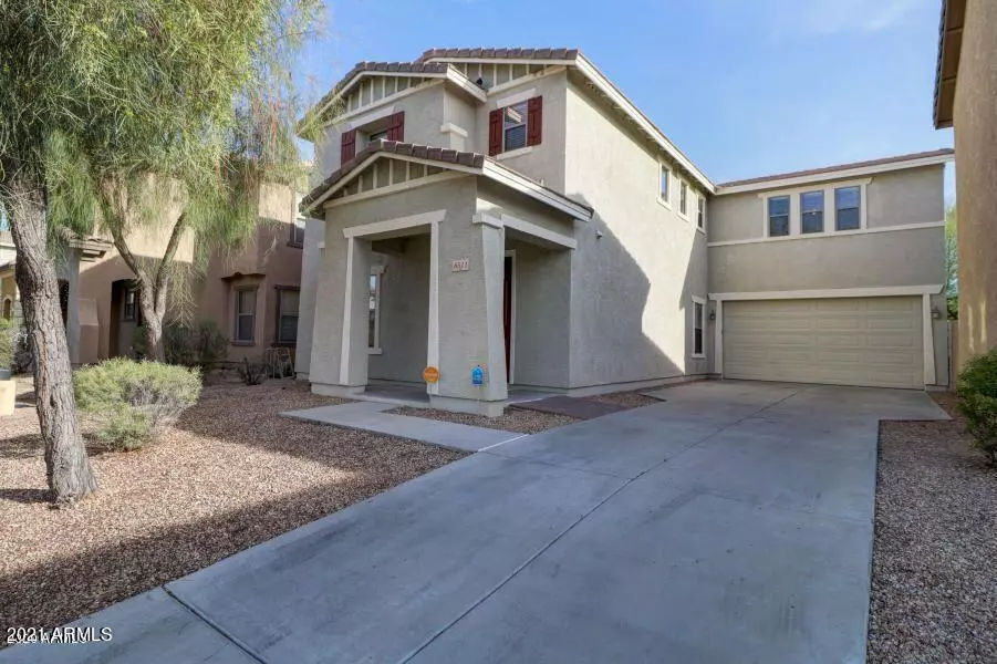 8511 N 64TH Avenue, Glendale, AZ 85302