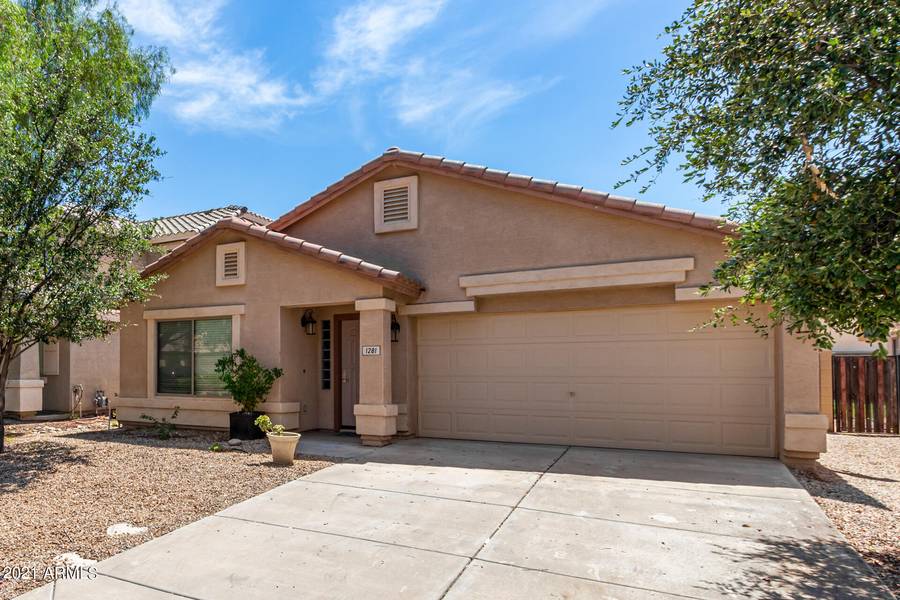 1281 W HEREFORD Drive, San Tan Valley, AZ 85143