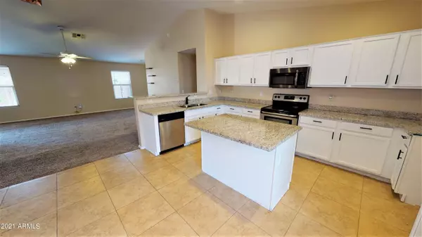 Chandler, AZ 85249,4874 E BELLERIVE Drive