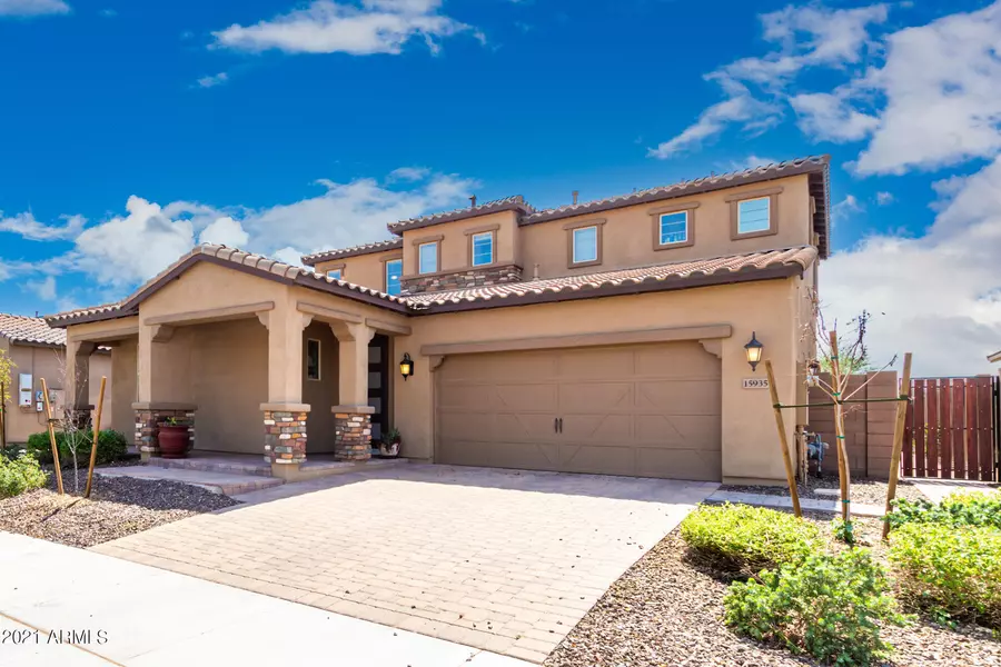 15935 W CAMERON Drive, Surprise, AZ 85379