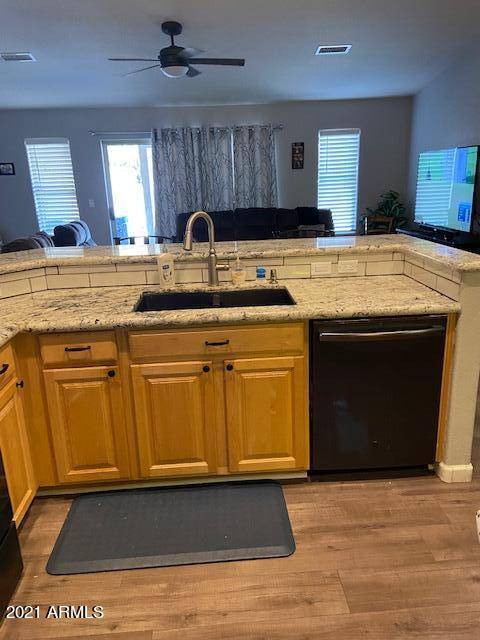 Mesa, AZ 85215,5736 E LAWNDALE Street