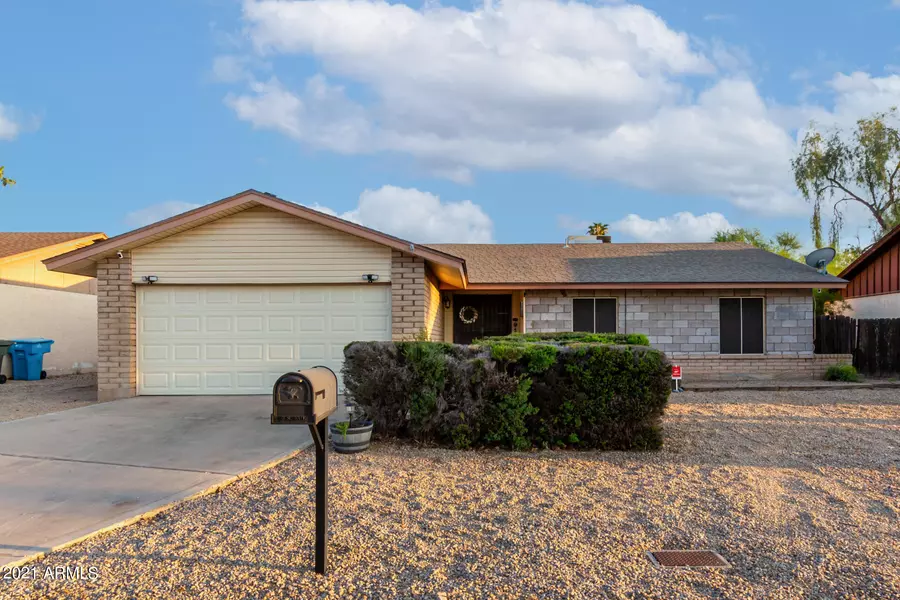 3131 W CAMPO BELLO Drive, Phoenix, AZ 85053