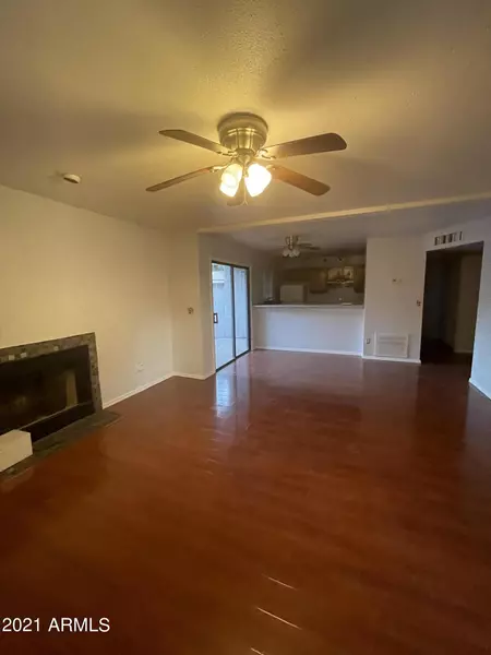 533 W GUADALUPE Road #1056, Mesa, AZ 85210