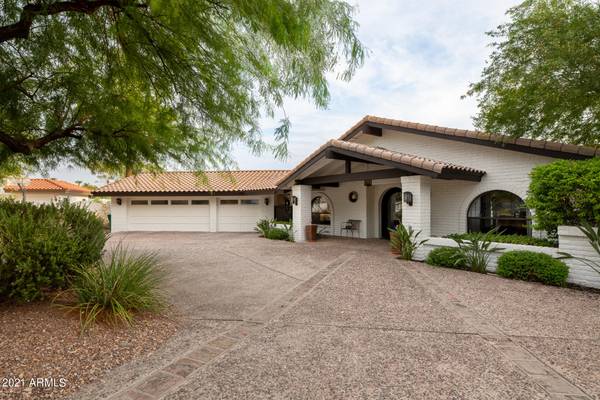 Paradise Valley, AZ 85253,3301 E ROVEY Avenue