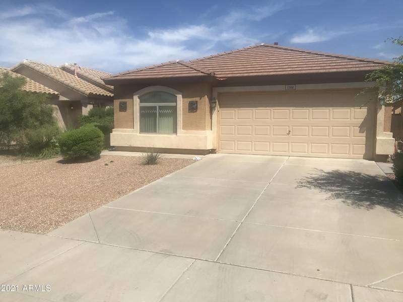 1366 E RYAN Road, San Tan Valley, AZ 85140