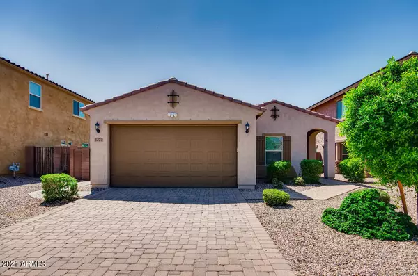 3273 E LANTANA Place, Chandler, AZ 85286