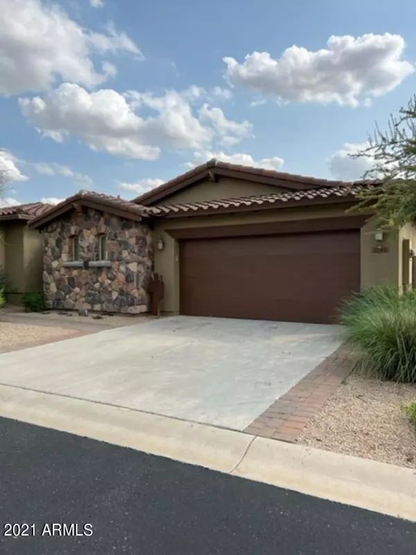 Scottsdale, AZ 85266,7241 E AURORA Drive E