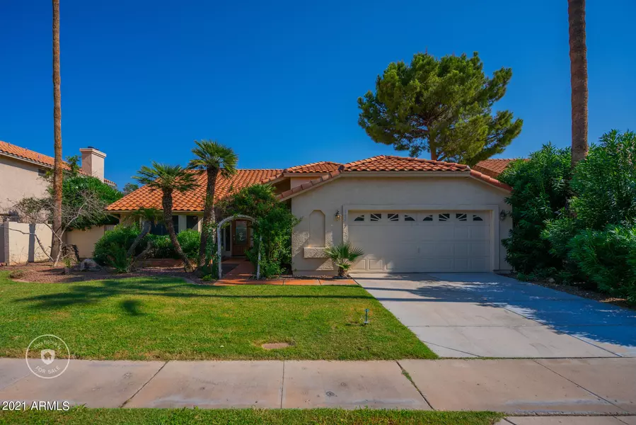 7107 W UTOPIA Road, Glendale, AZ 85308