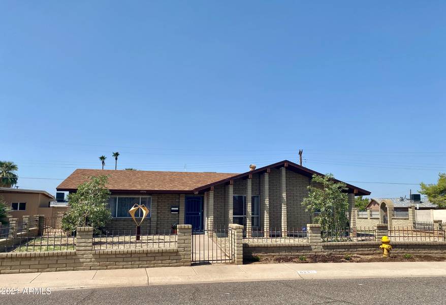 8550 N 32ND Drive, Phoenix, AZ 85051