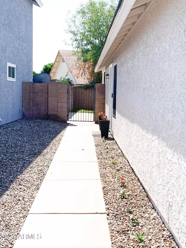 Peoria, AZ 85382,8803 W JOHN CABOT Road