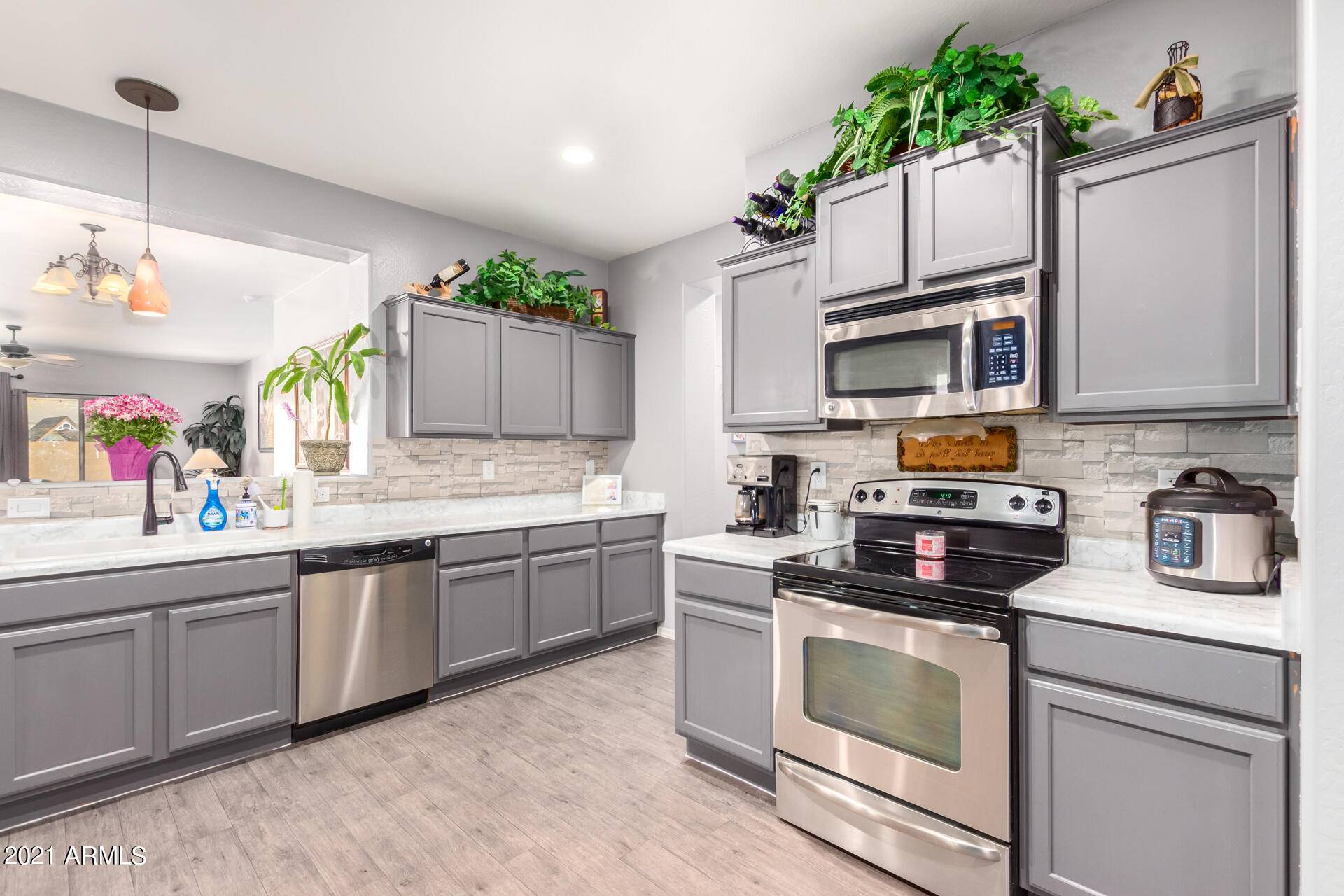 19423 W MONROE Street, Buckeye, AZ 85326