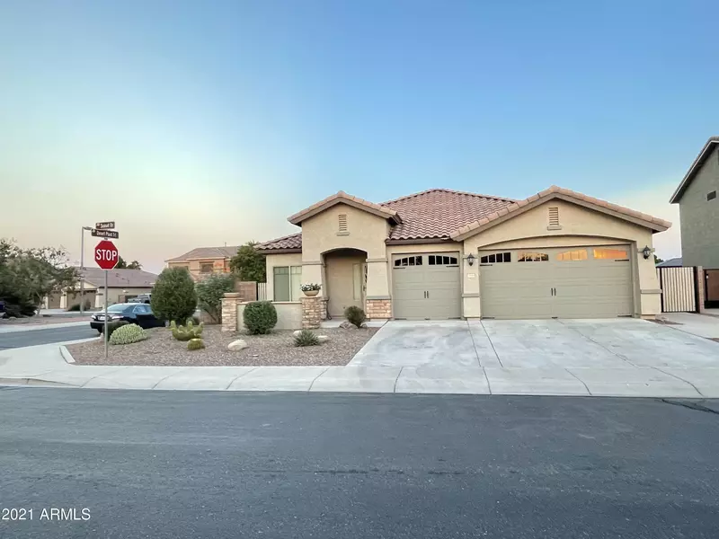 21669 N SUNSET Drive, Maricopa, AZ 85139