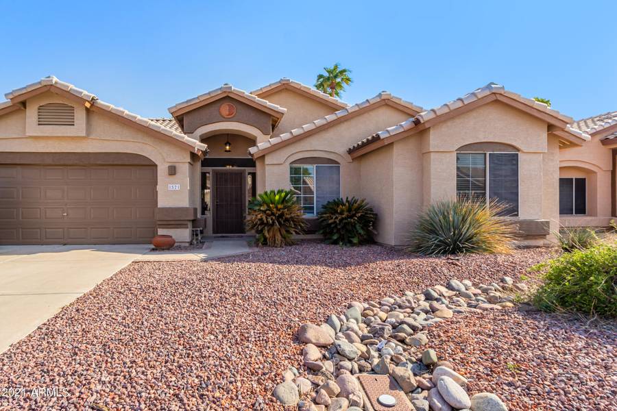 8521 W CARIBBEAN Lane, Peoria, AZ 85381