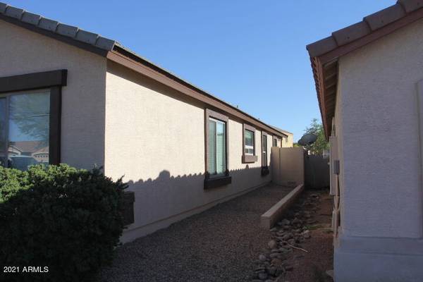 San Tan Valley, AZ 85140,1445 E SHARI Street