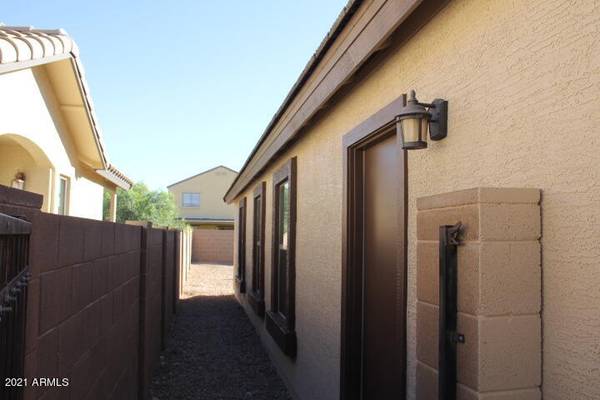 San Tan Valley, AZ 85140,1445 E SHARI Street