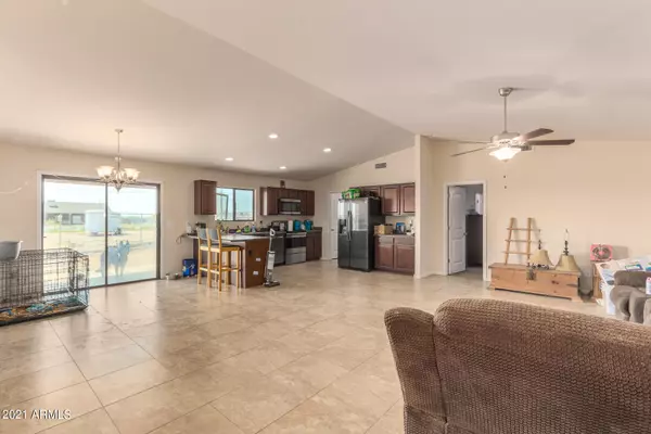 San Tan Valley, AZ 85140,6065 E FOX HOLLOW Lane