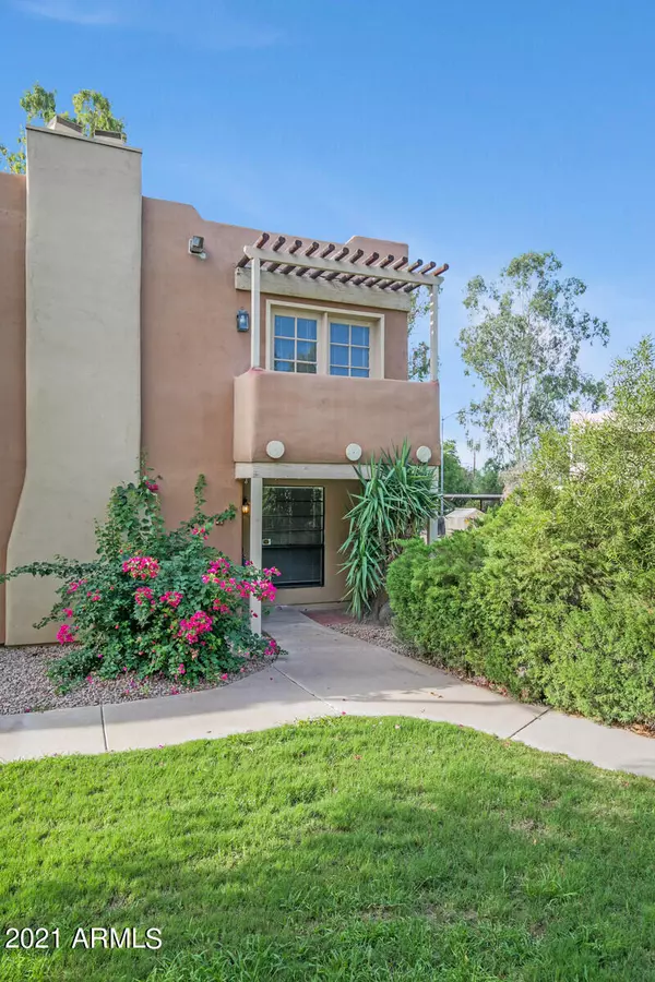 1425 E DESERT COVE Avenue #37, Phoenix, AZ 85020