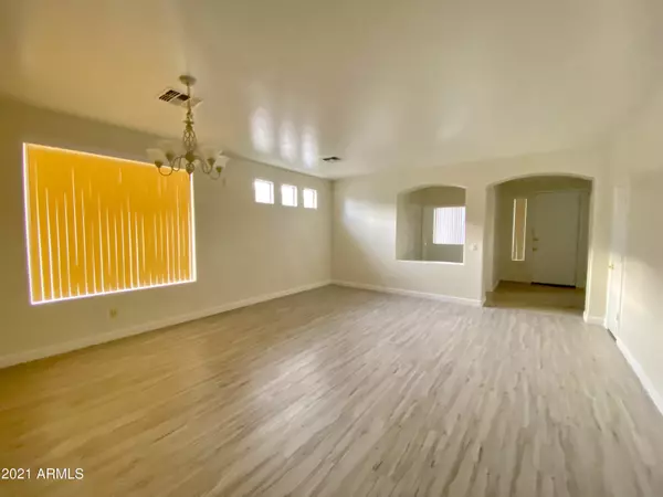 Chandler, AZ 85286,1215 E WINCHESTER Place